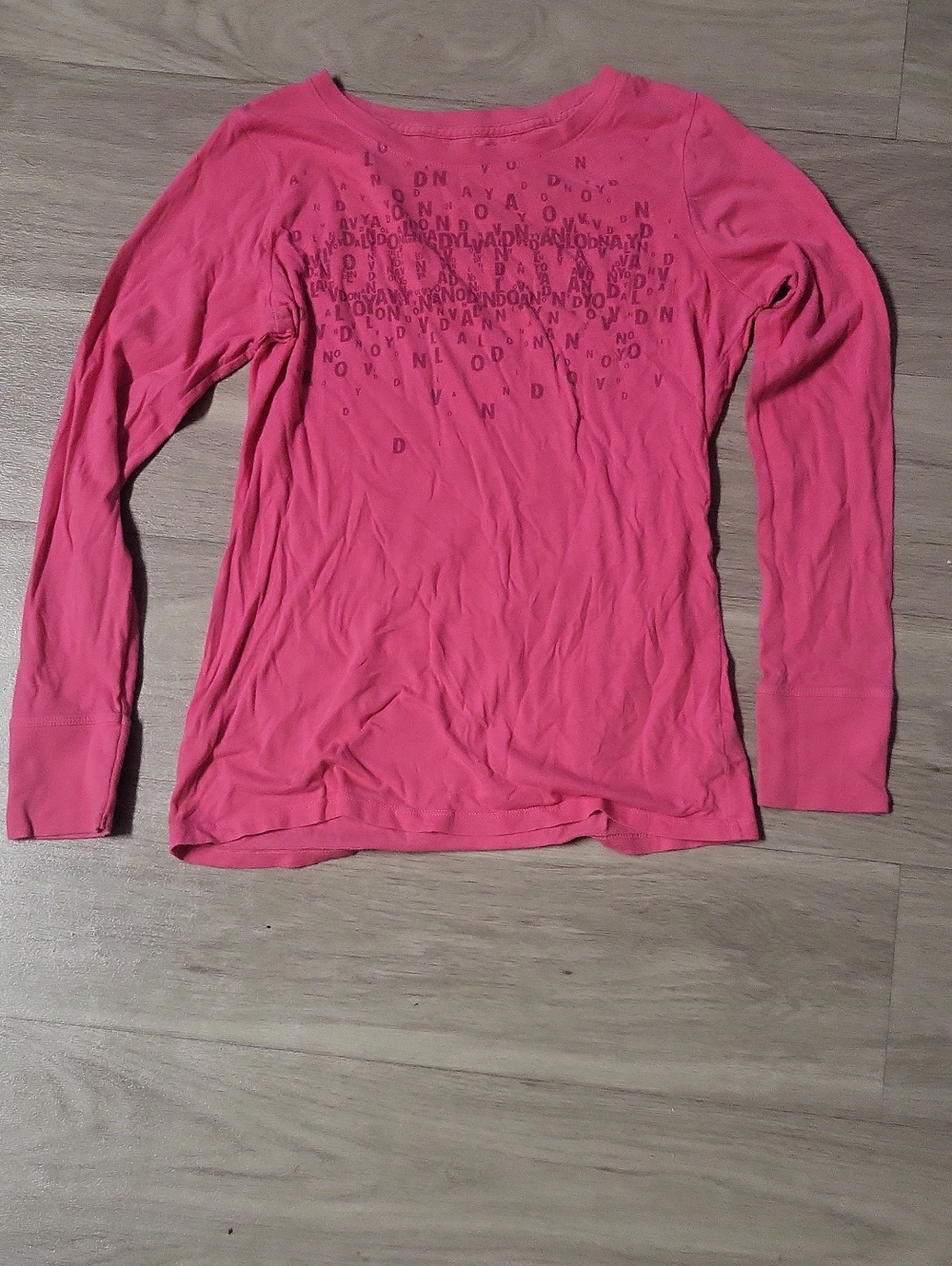 Old Navy Bright Pink Long-Sleeve Crewneck Tee
